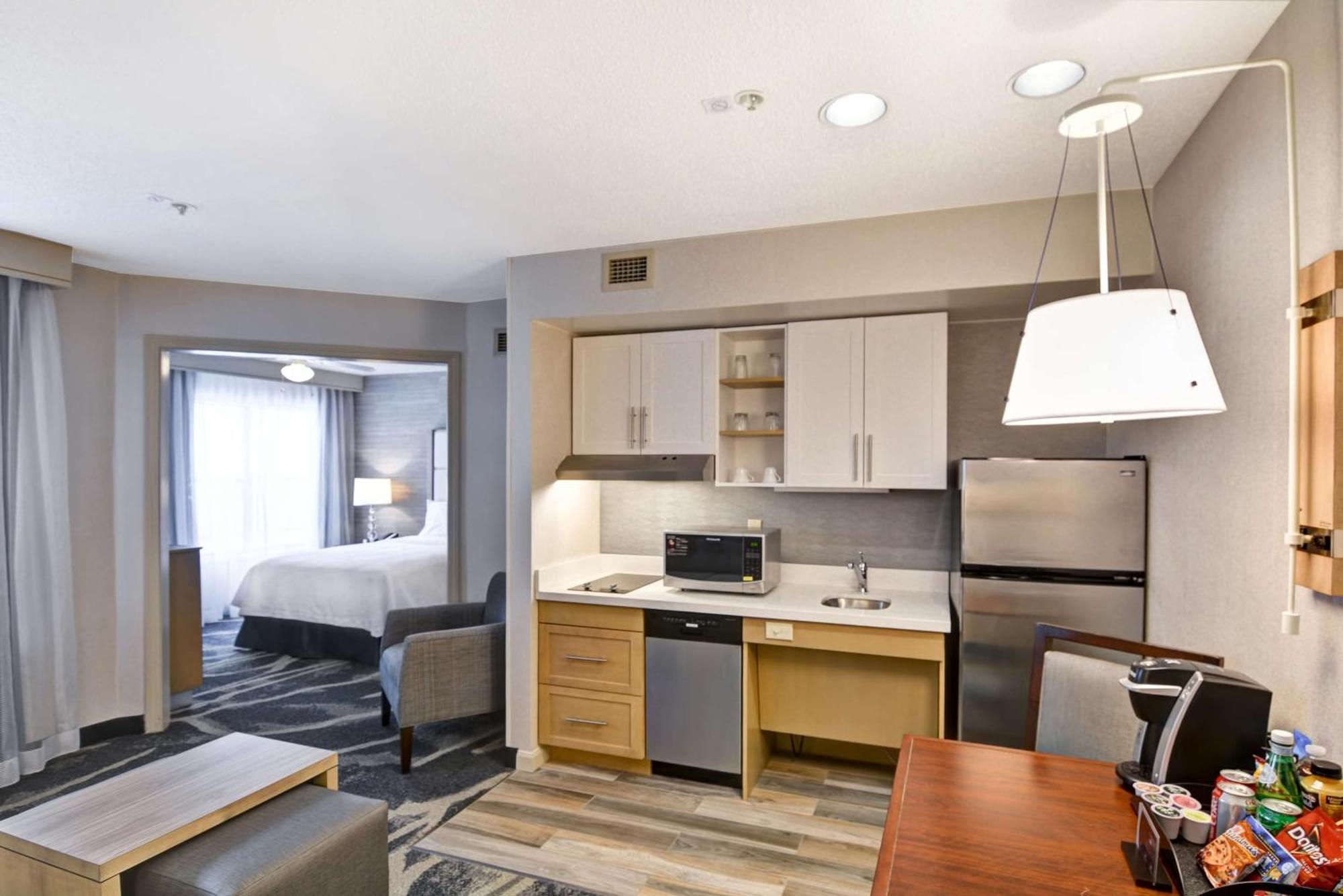 Homewood Suites By Hilton Windsor Locks Hartford Kültér fotó