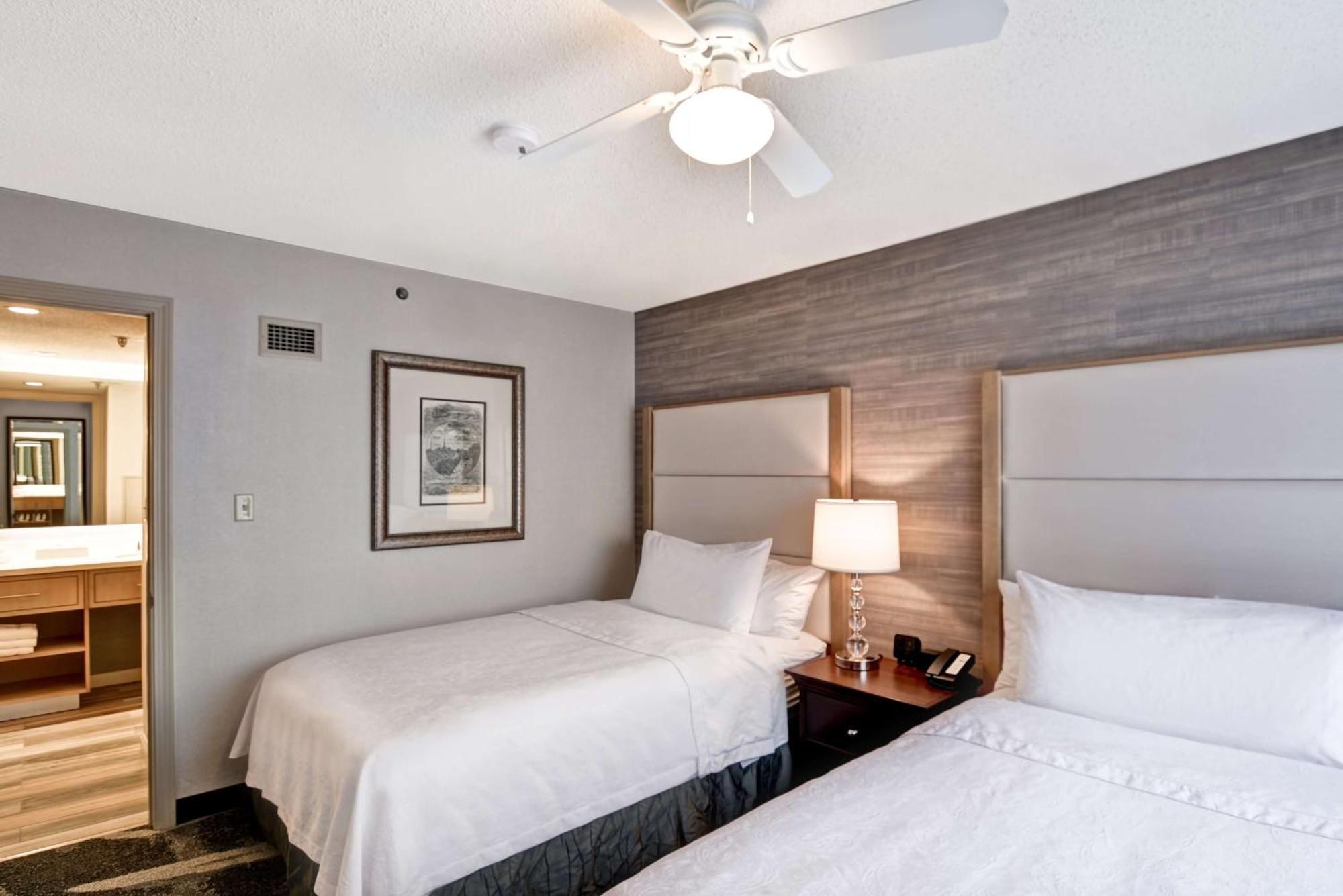 Homewood Suites By Hilton Windsor Locks Hartford Kültér fotó